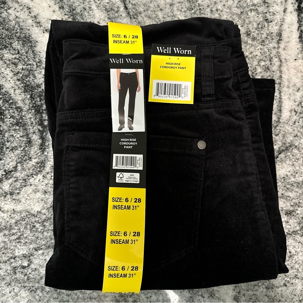 Well Worn Black High Rise Corduroy Jeans size 6/28 NWT